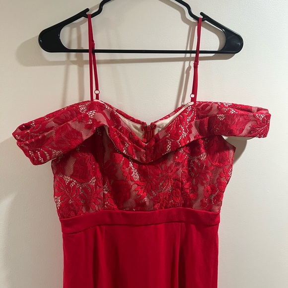 Red maxi cocktail dress - Picture 1 of 5